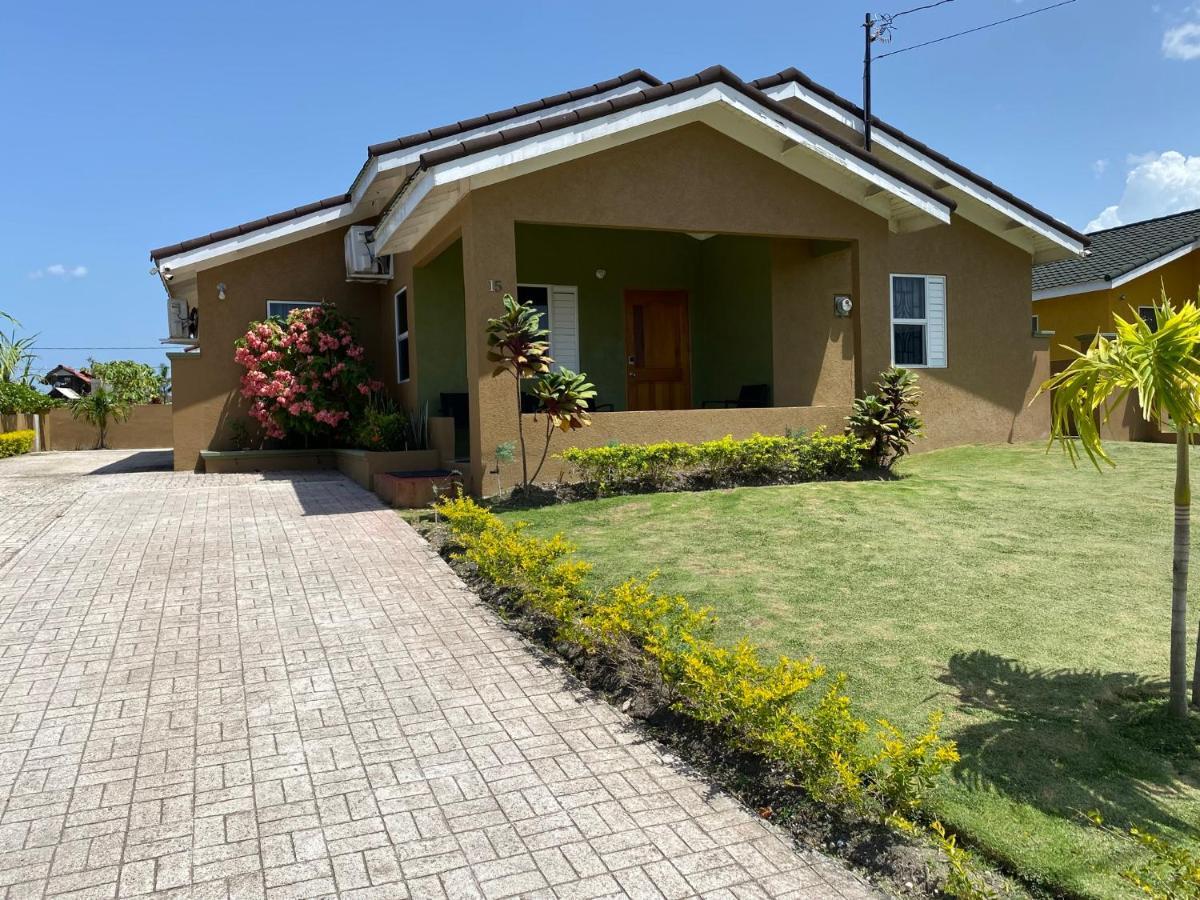 Jam Vibes Villas Mammee Bay Dış mekan fotoğraf